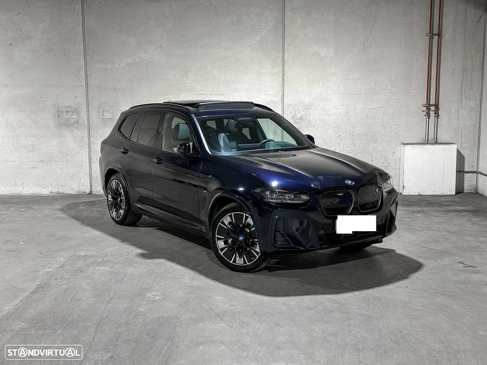 BMW iX3 M Sport Impressive - 10