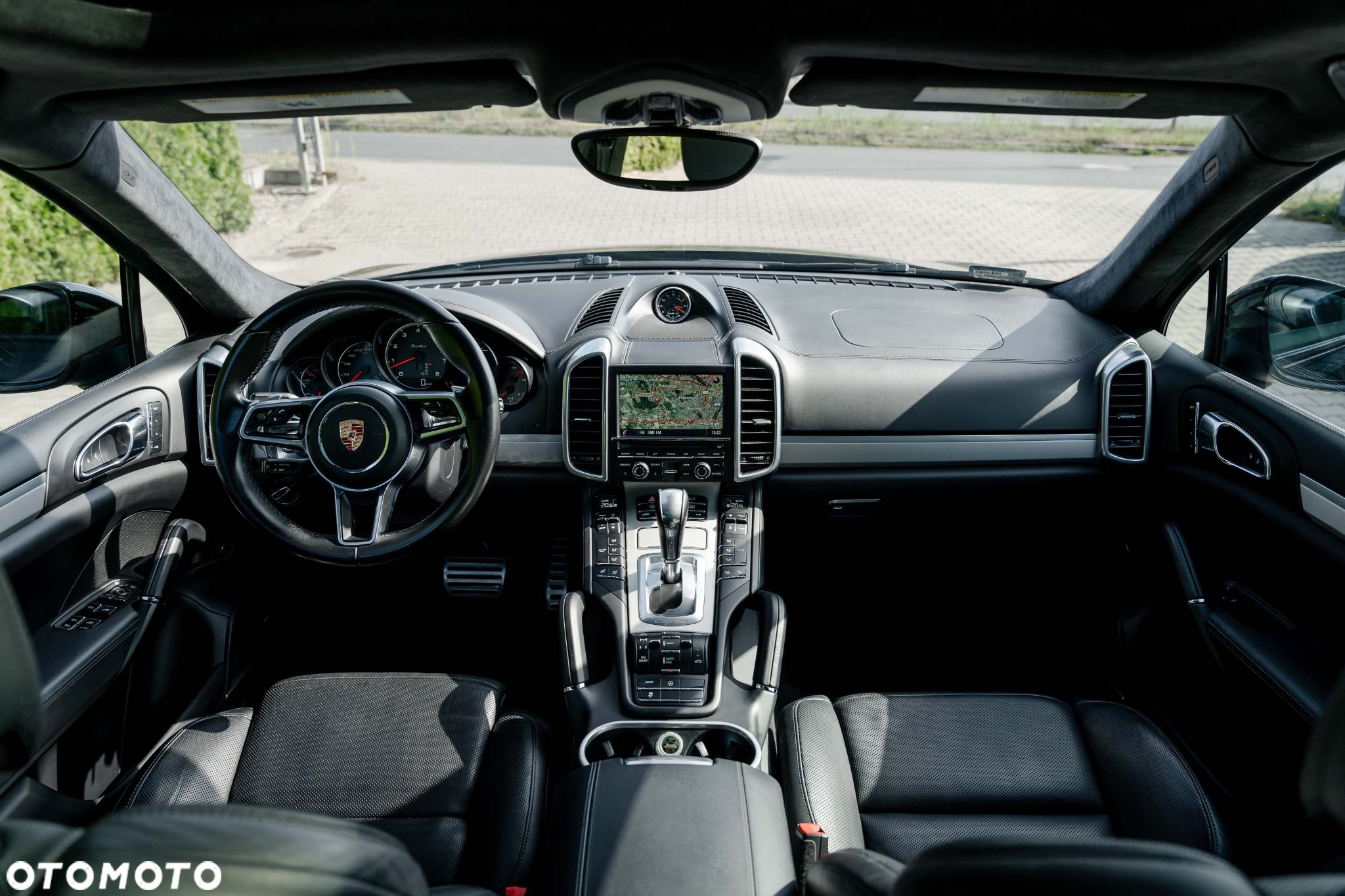 Porsche Cayenne Turbo Tiptronic S - 12
