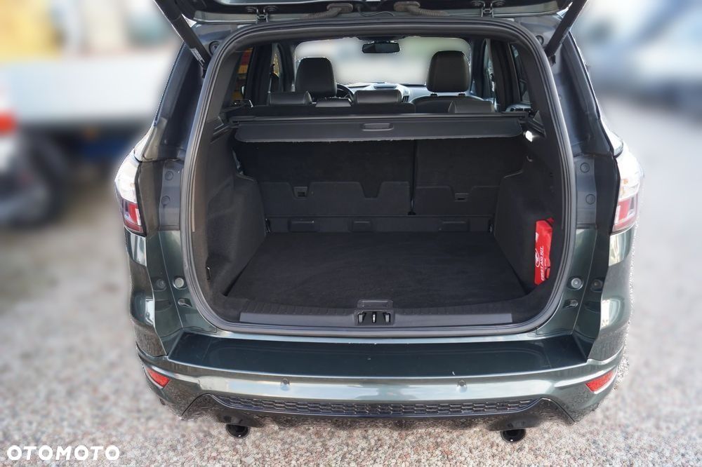 Ford Kuga - 26