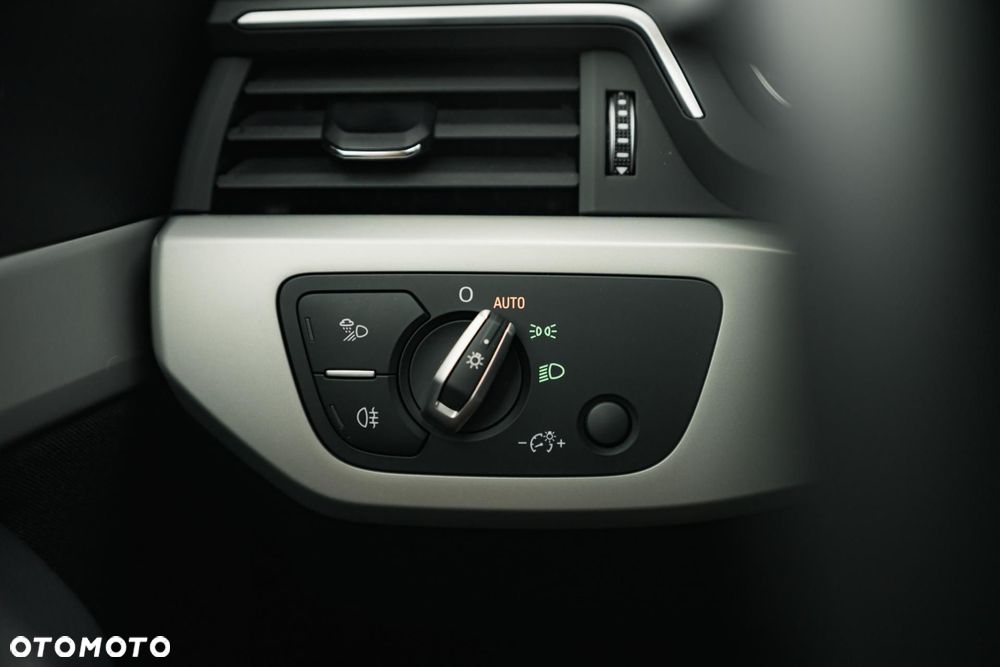 Audi A4 Allroad - 27