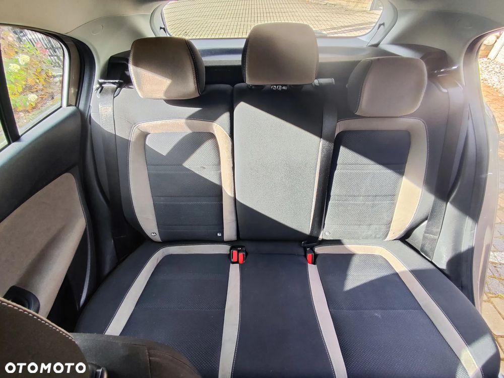 Fiat Tipo 1.6 MultiJet 16v Lounge - 8