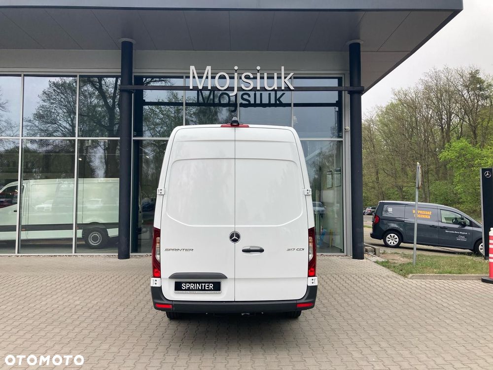 Mercedes-Benz Sprinter 317 CDI - 9
