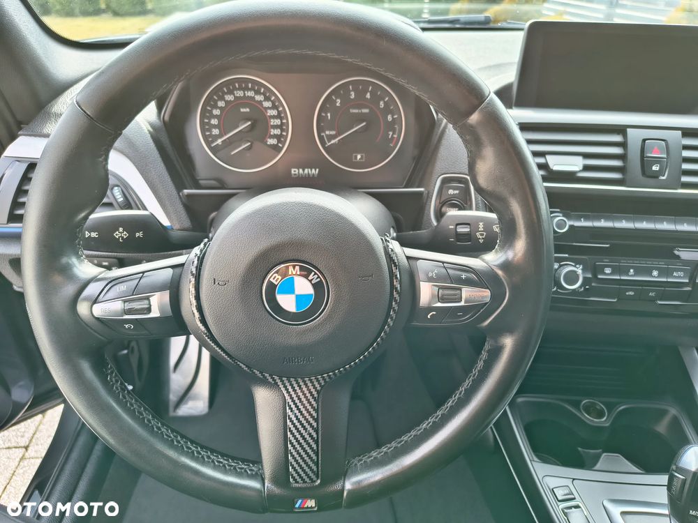 BMW Seria 1 118i Edition M Sport Shadow - 16