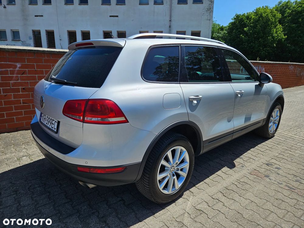 Volkswagen Touareg - 4