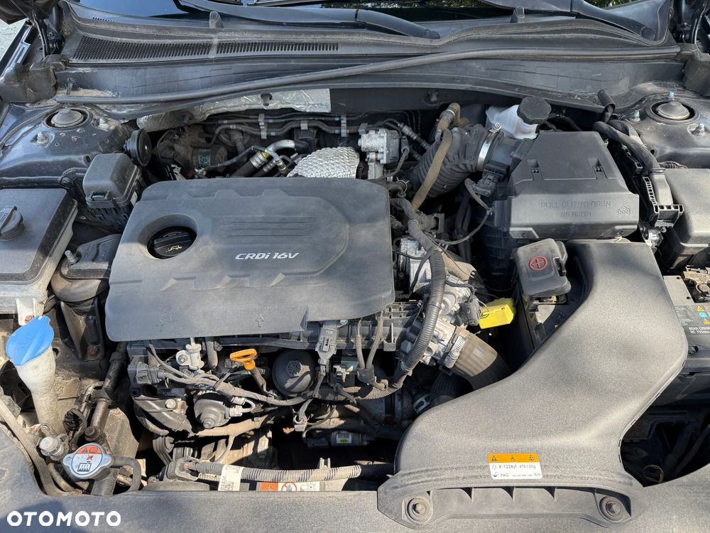 Kia Optima - 38