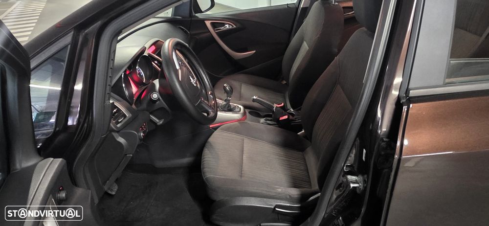 Opel Astra Sports Tourer 1.3 CDTI DPF EcoFLEX Sports Tourer Design Edition - 22