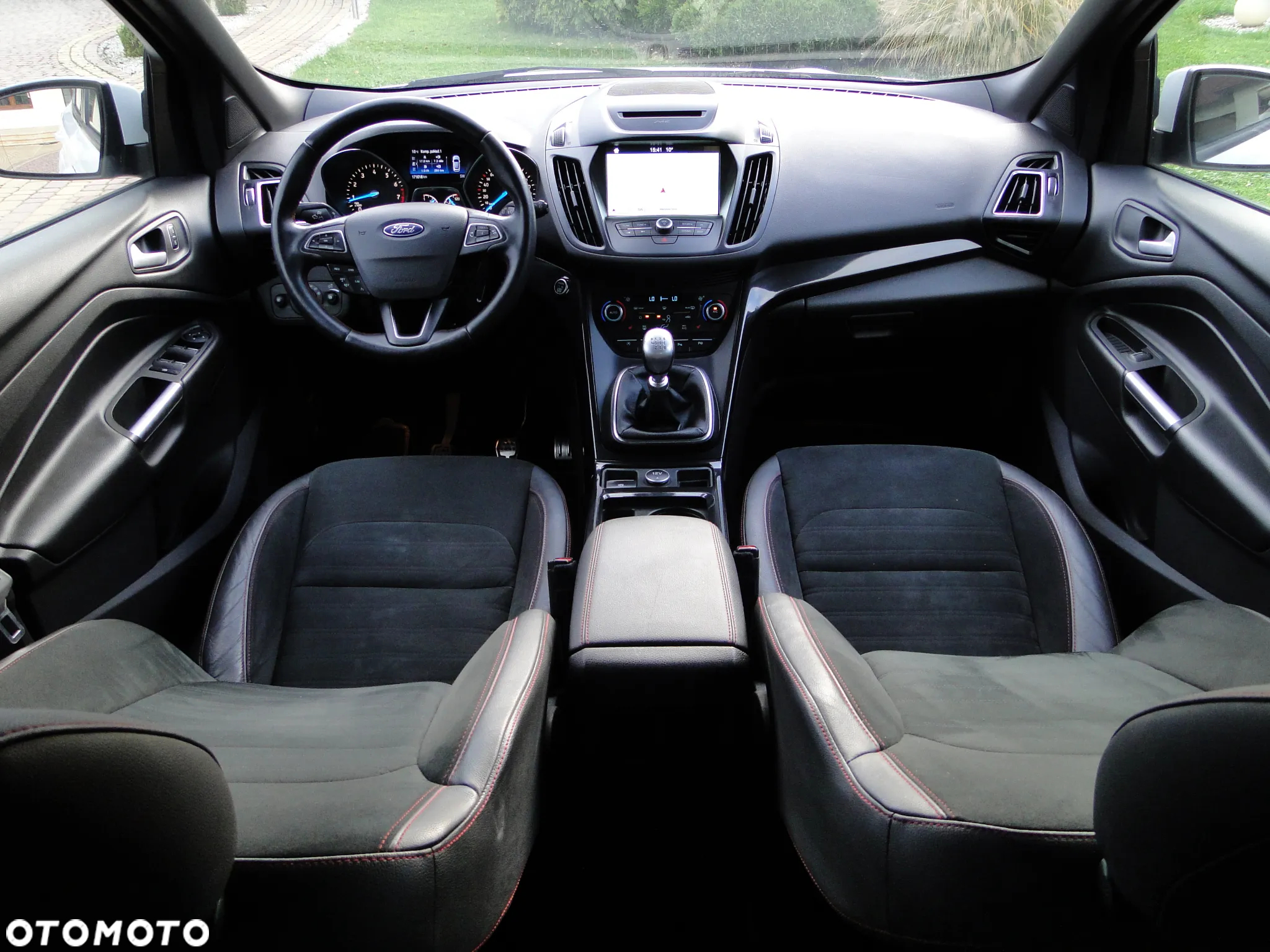 Ford Kuga 1.5 EcoBoost FWD ST-Line ASS - 16