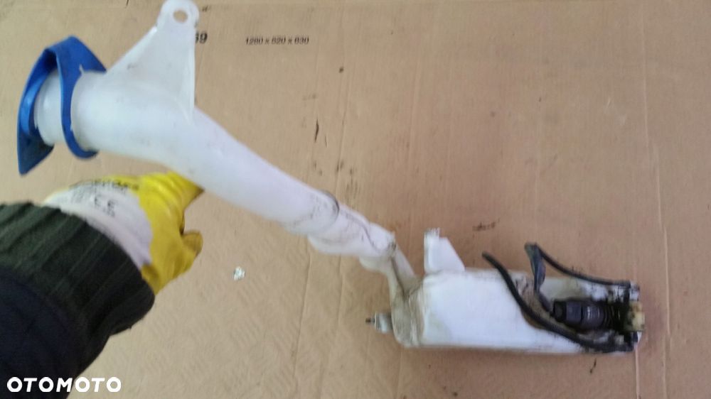 seat ibiza iv zbiorniczek spryskiwaczy - 3