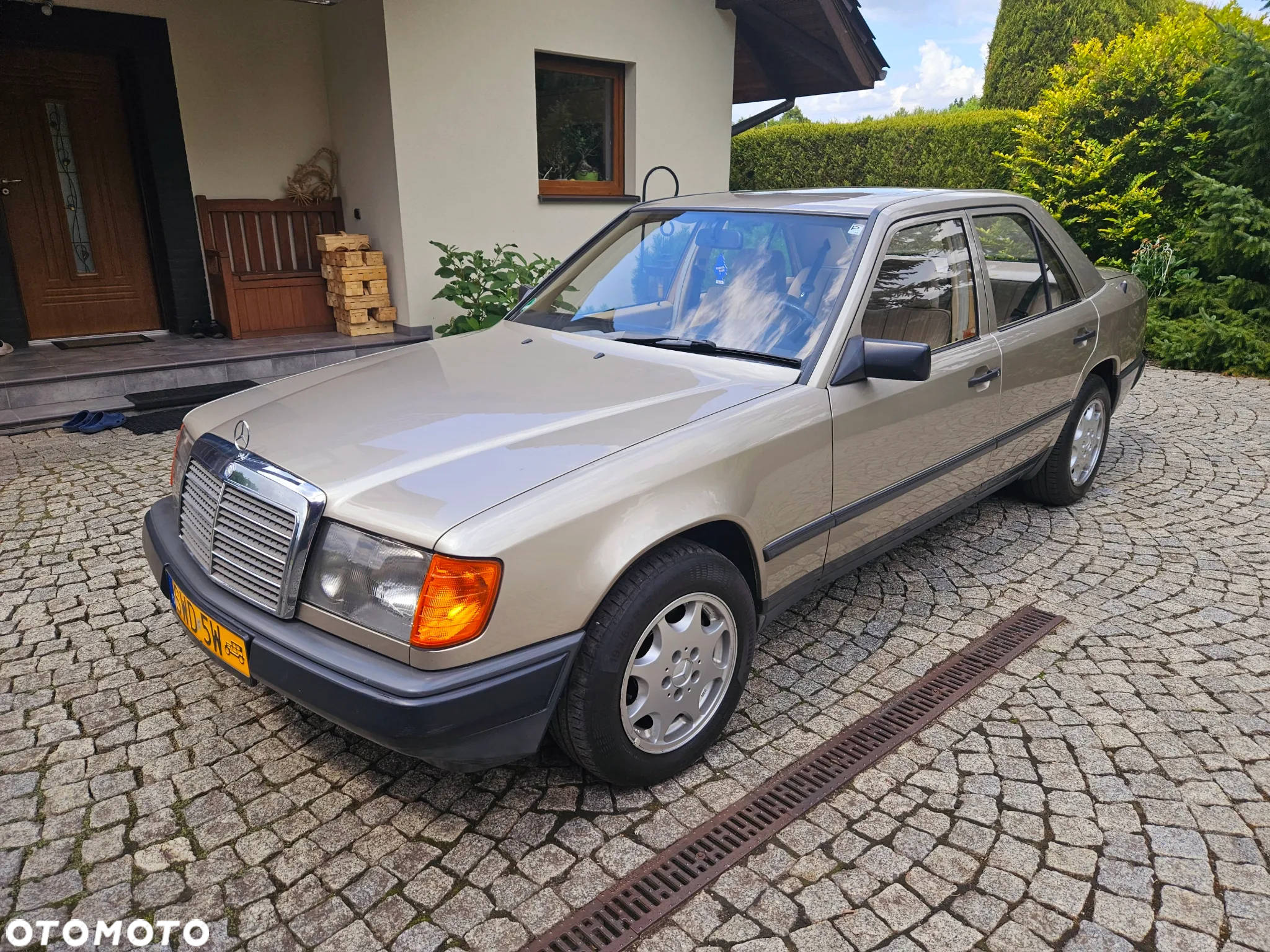 Mercedes-Benz W124 (1984-1993) - 7
