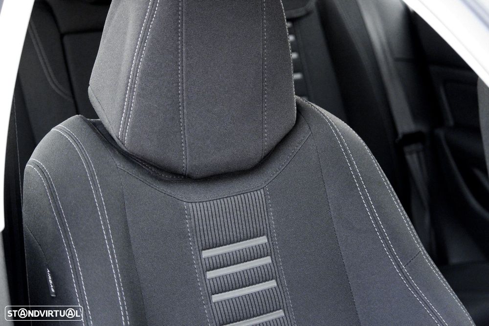 Peugeot 308 1.6 e-HDi Allure - 15