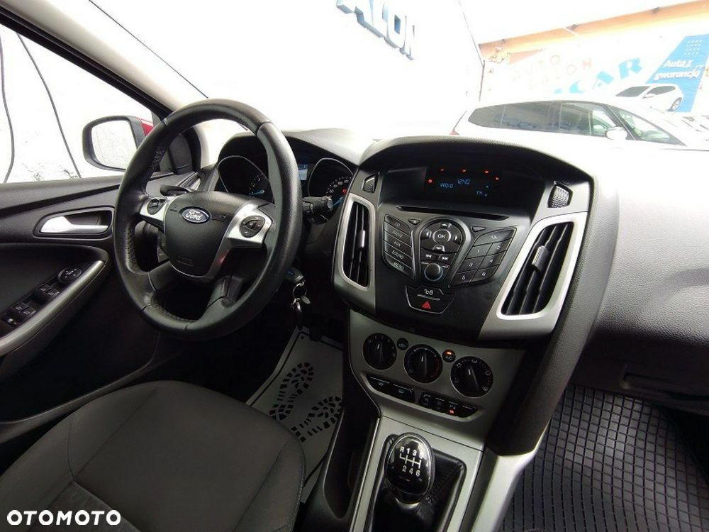 Ford Focus - 11