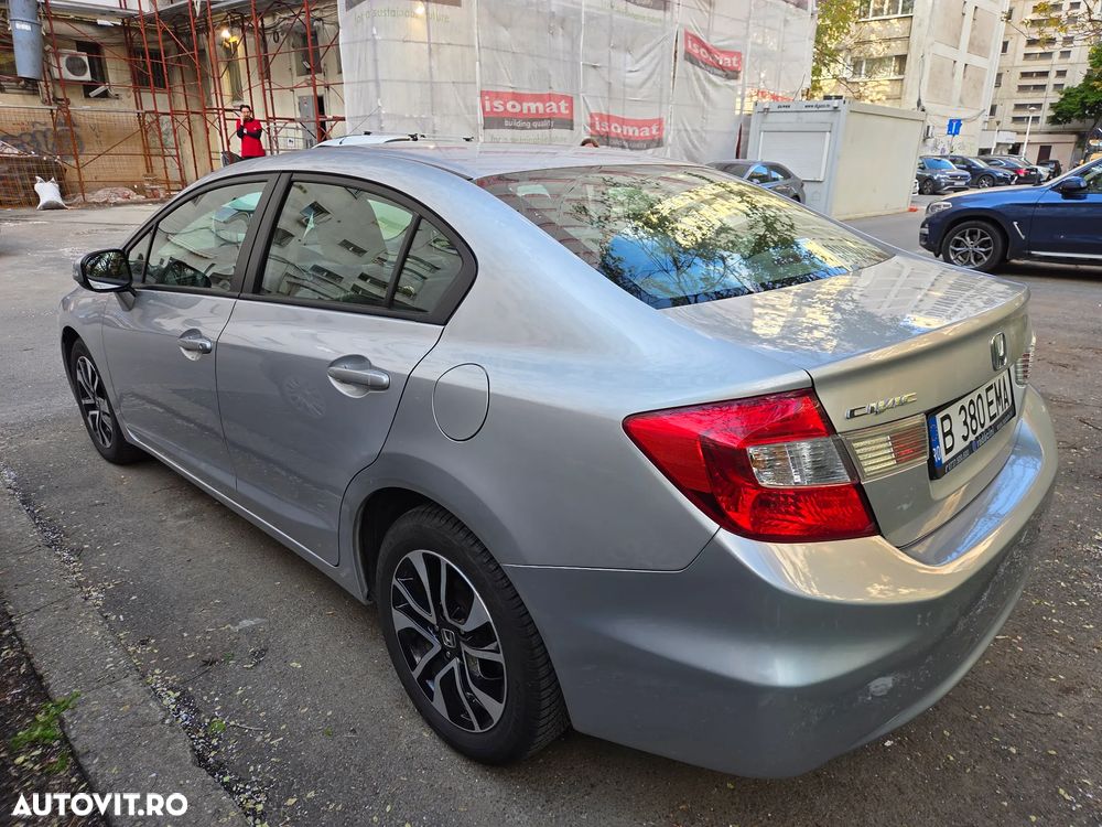 Honda Civic 1.8 i-VTEC AT Lifestyle - 6