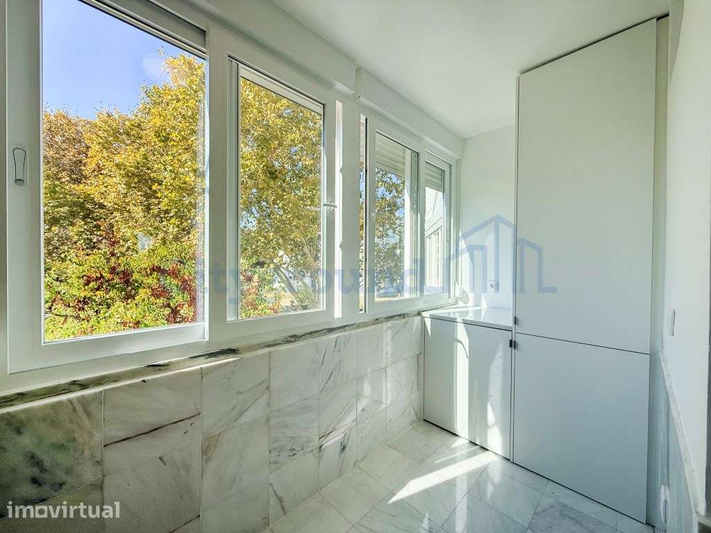 T2 totalmente remodelado e a estrear, com varanda | Olivais, Lisboa - Grande imagem: 3/24