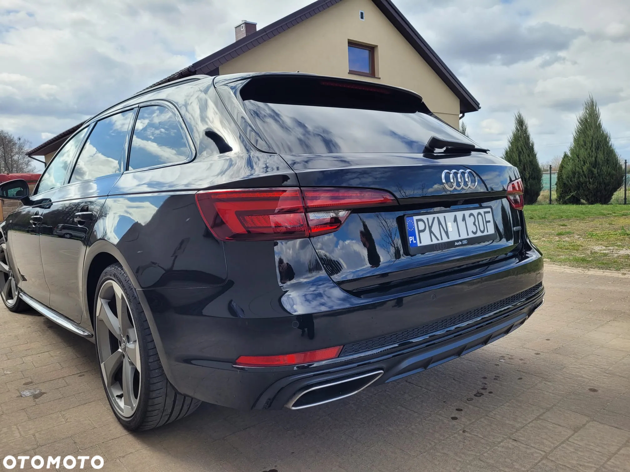 Audi A4 Avant 45 TDI quattro tiptronic S line - 12