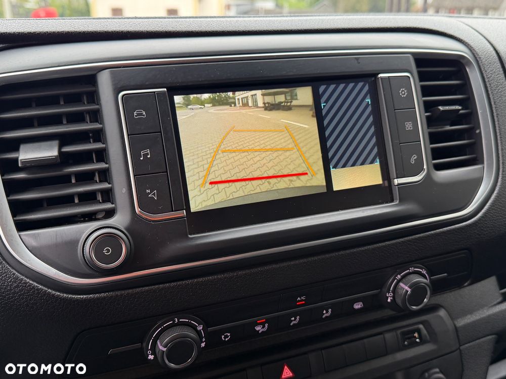 Opel Vivaro - 31