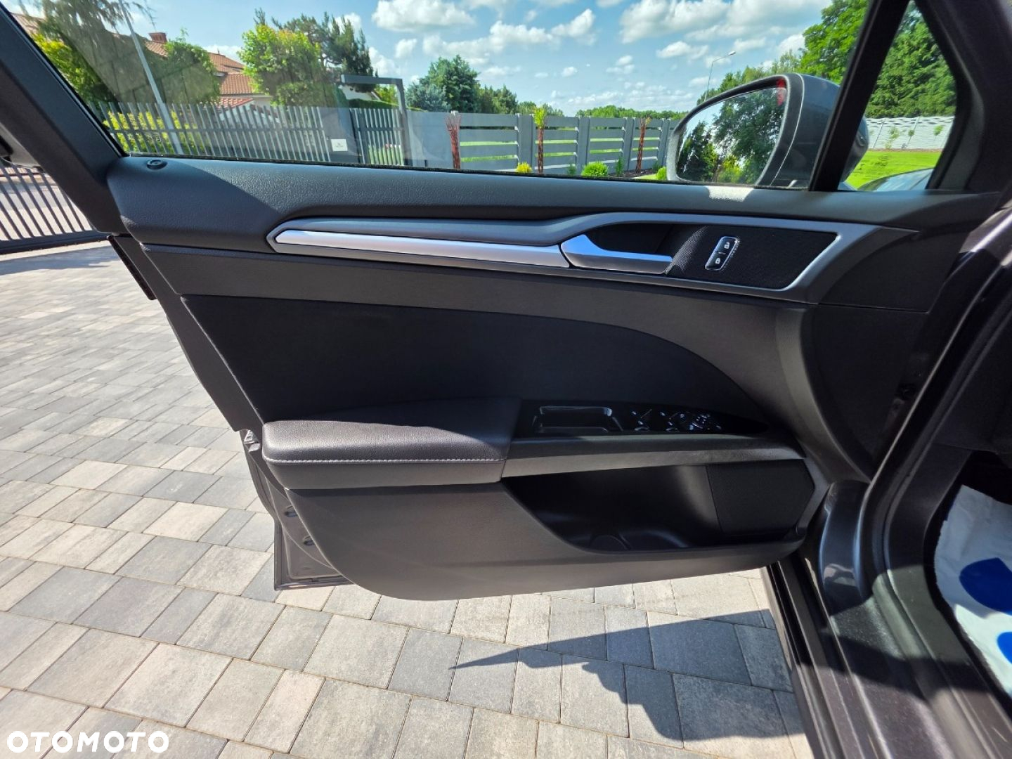 Ford Mondeo - 10