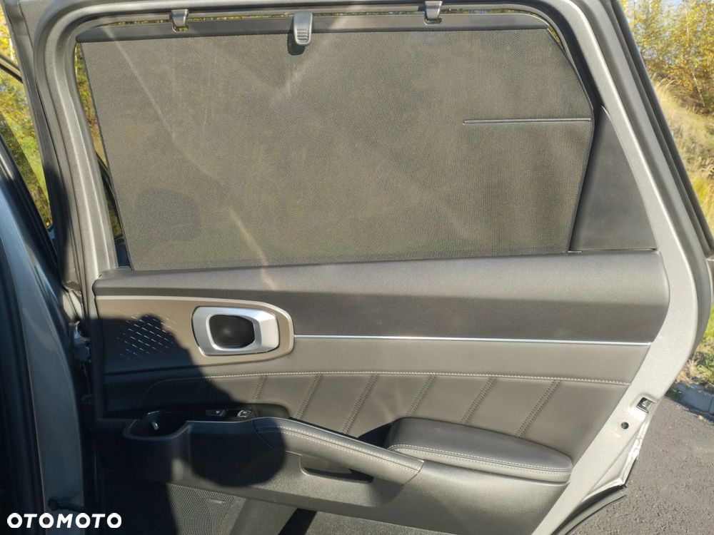 Kia Sorento - 27
