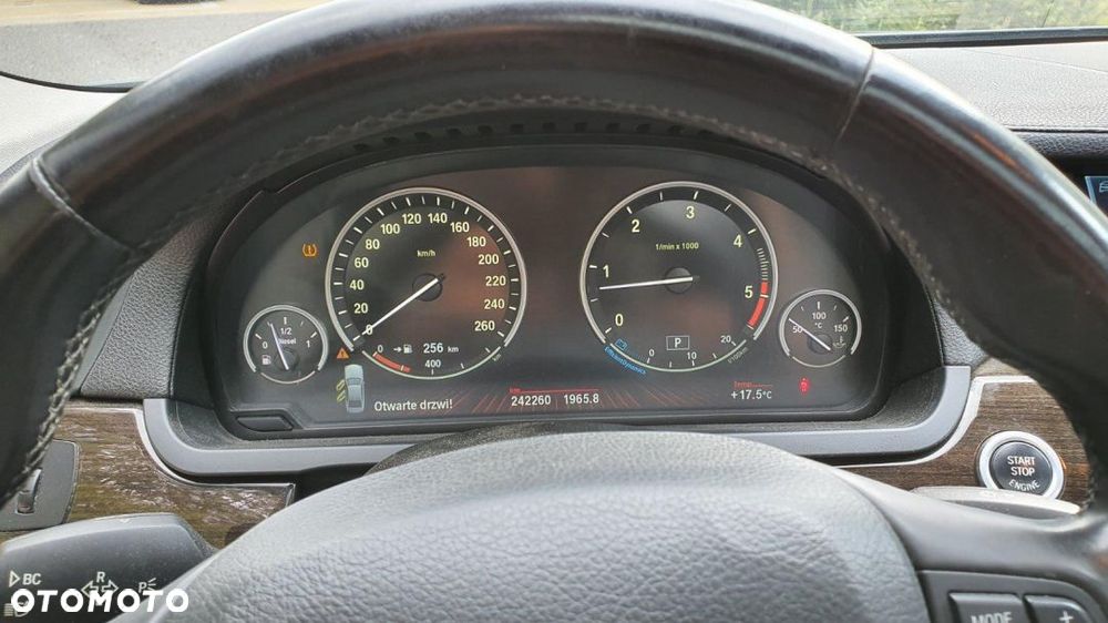 BMW Seria 7 730d - 24