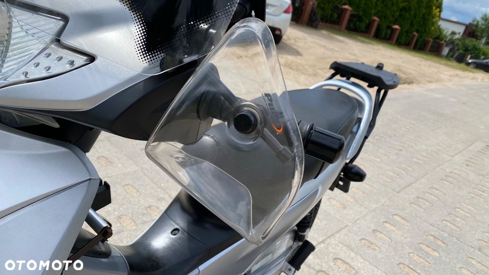 Honda Inny - 17