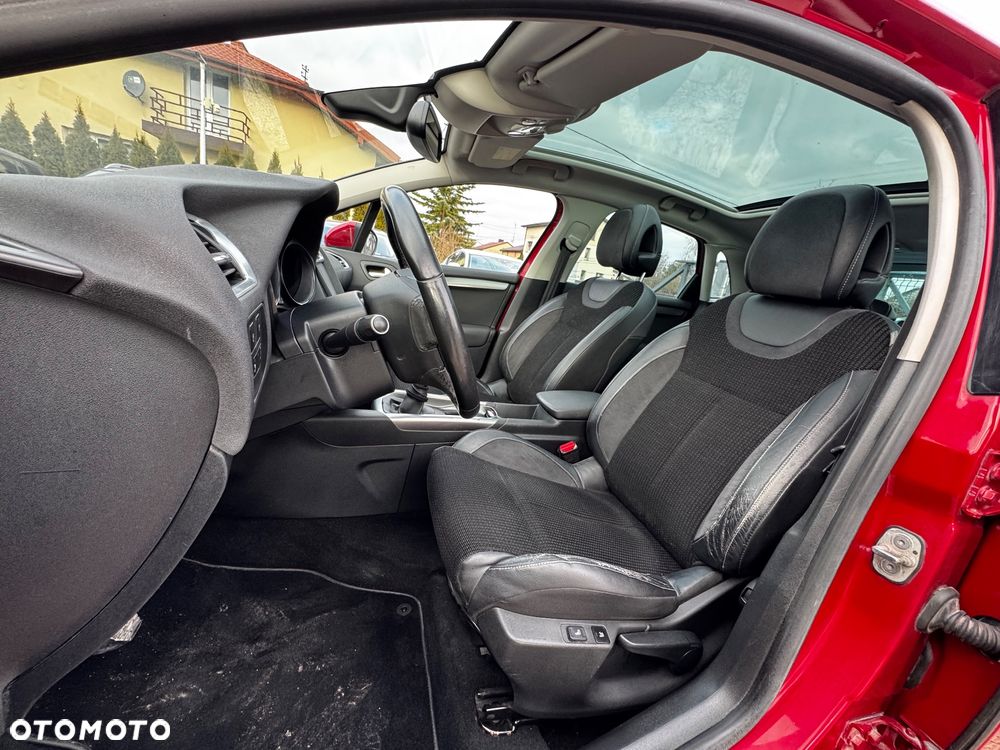 Citroën C4 VTi 120 Exclusive - 33