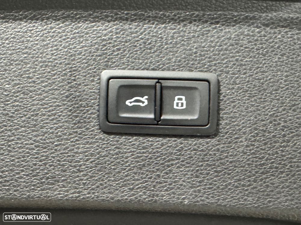 Audi Q5 2.0 TDi quattro S-line S-tronic - 29