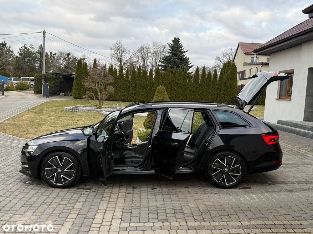 Skoda Superb 2.0 TDI Sportline DSG - 12