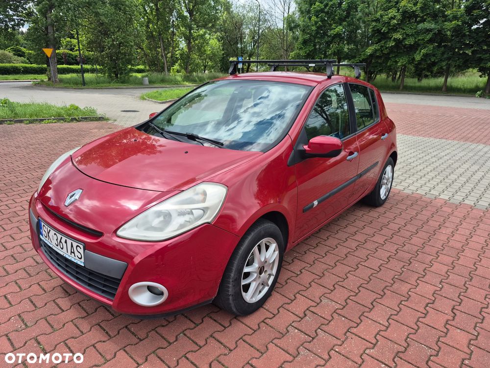 Renault Clio 1.2 16V Authentique - 1