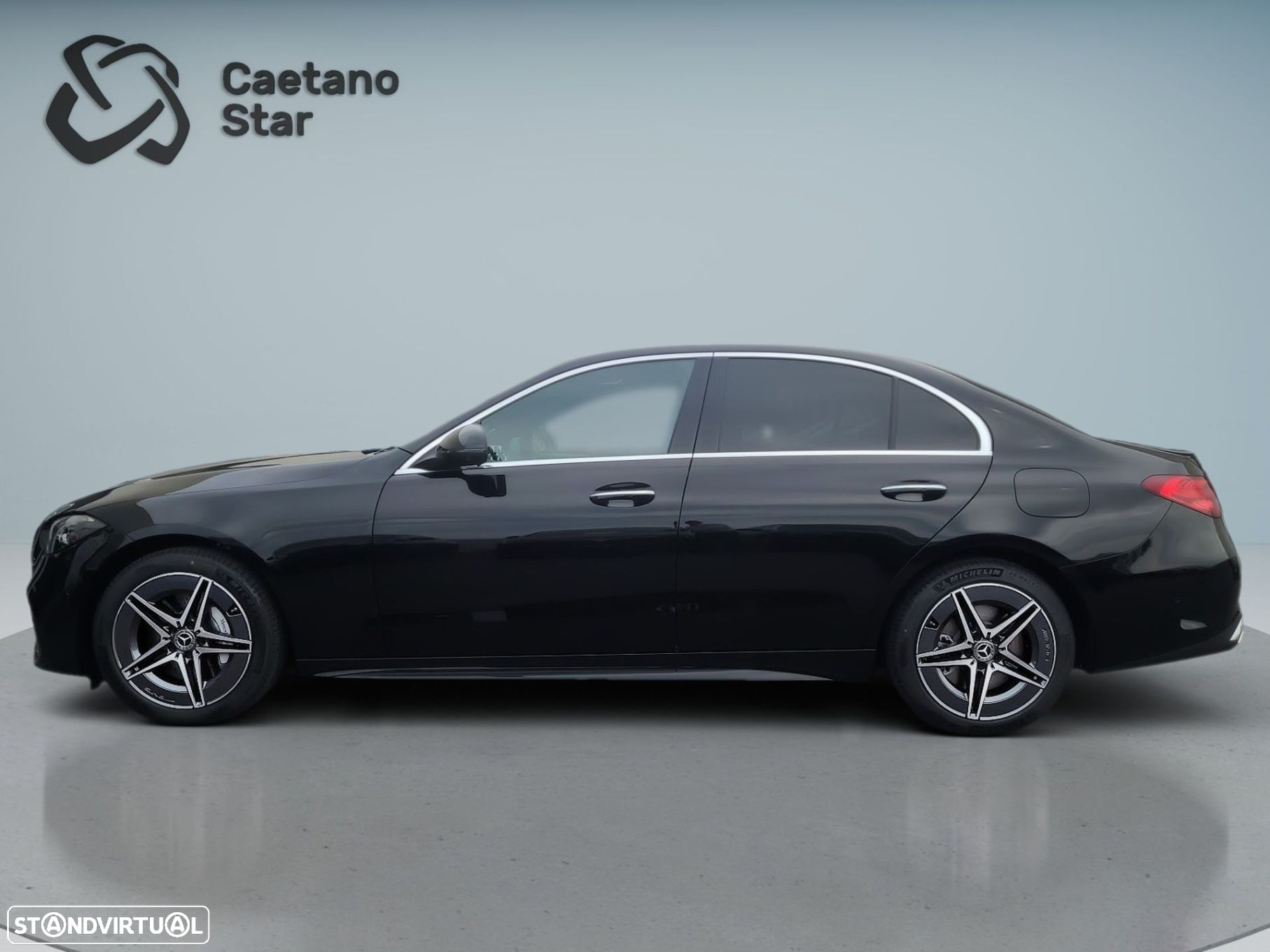 Mercedes-Benz C 300 e AMG Line - 4