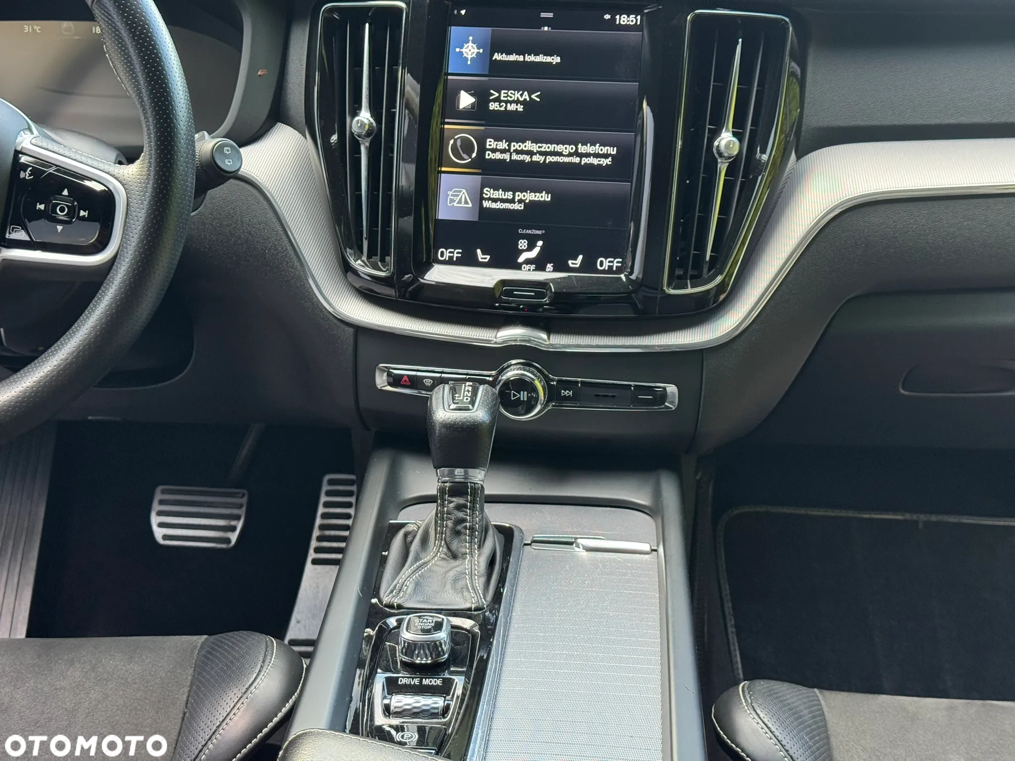 Volvo XC 60 D4 AWD R-Design - 26