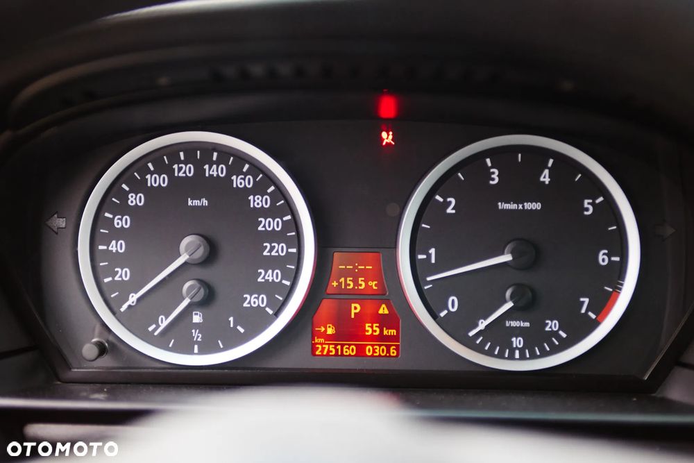 BMW Seria 5 - 16