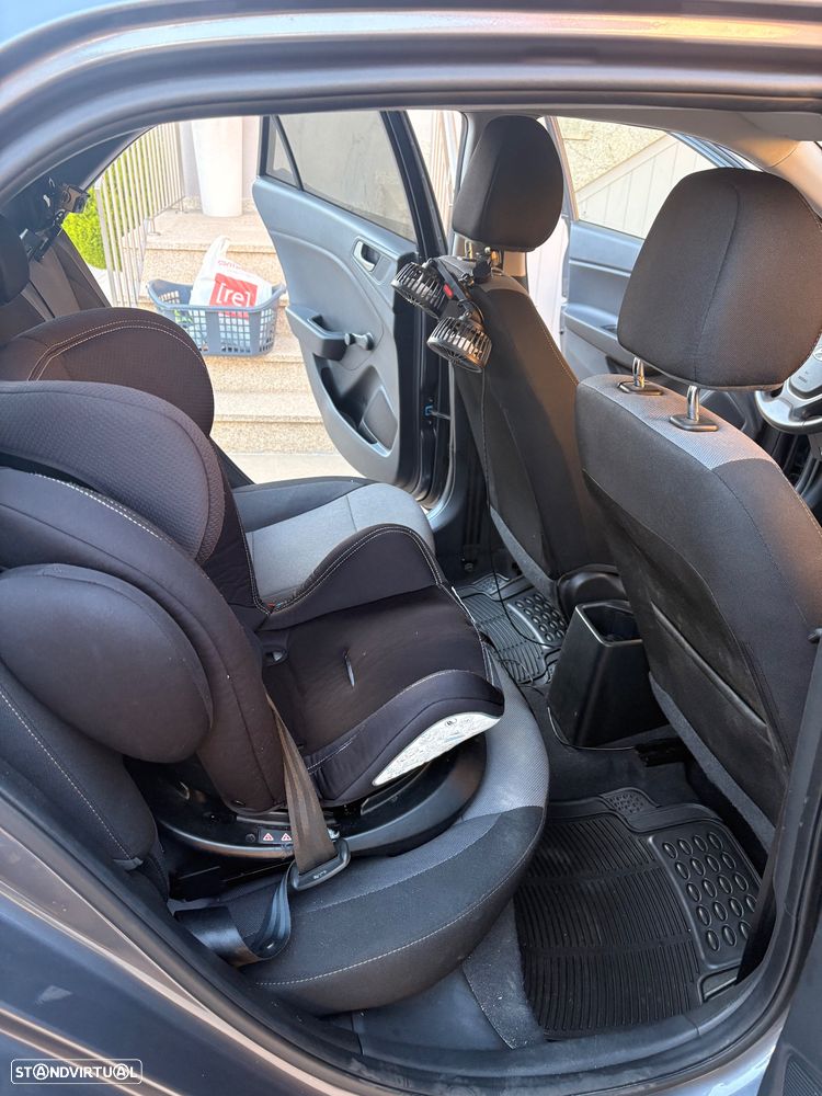 Hyundai i20 - 15