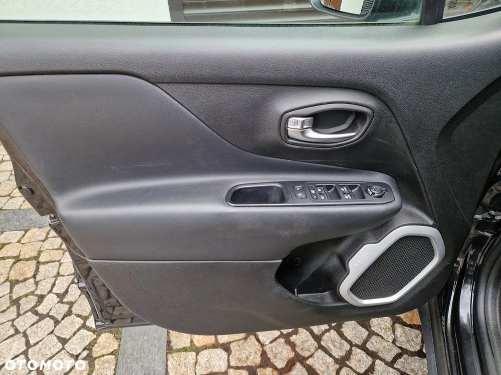 Jeep Renegade 1.4 MultiAir Limited - 15