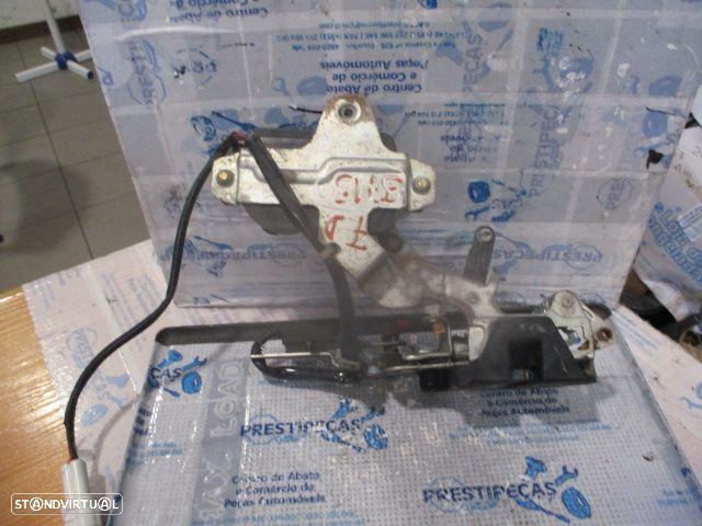 Fecho 8327066A00 SUZUKI VITARA 1997 1.9D TURBO 75CV 2P VERDE FD 3 + 4 - 2