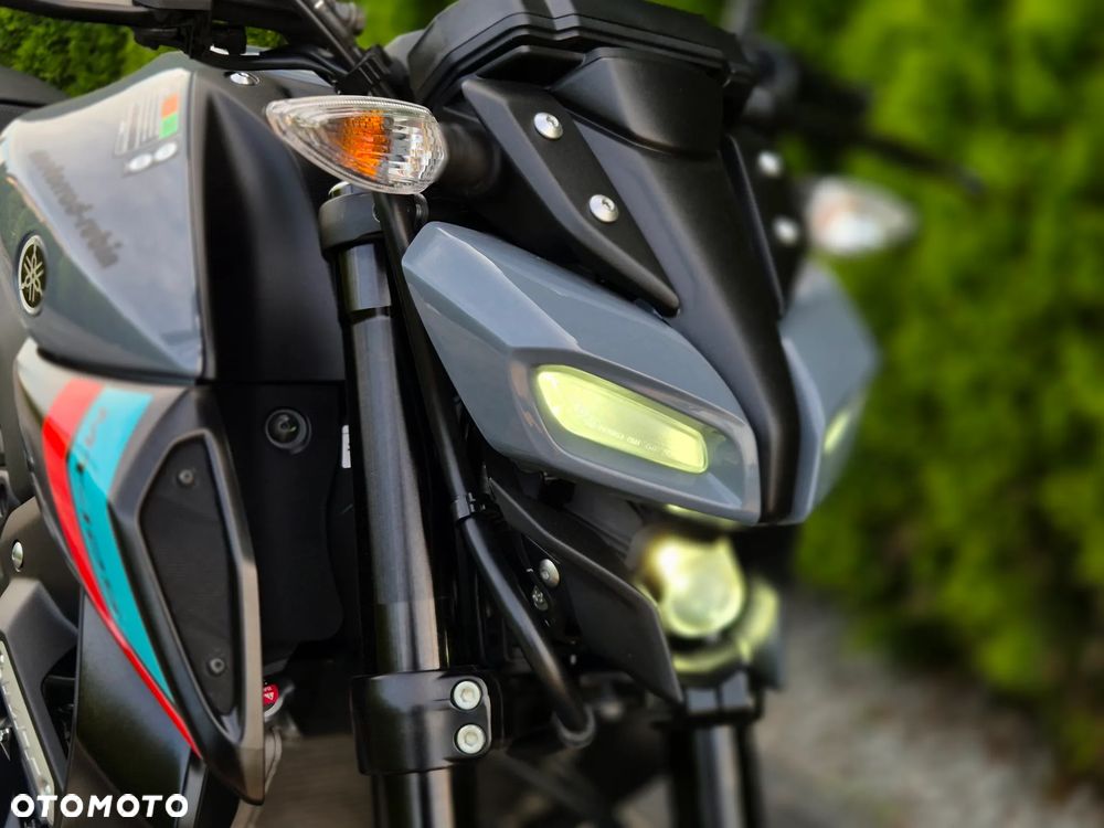Yamaha MT - 9