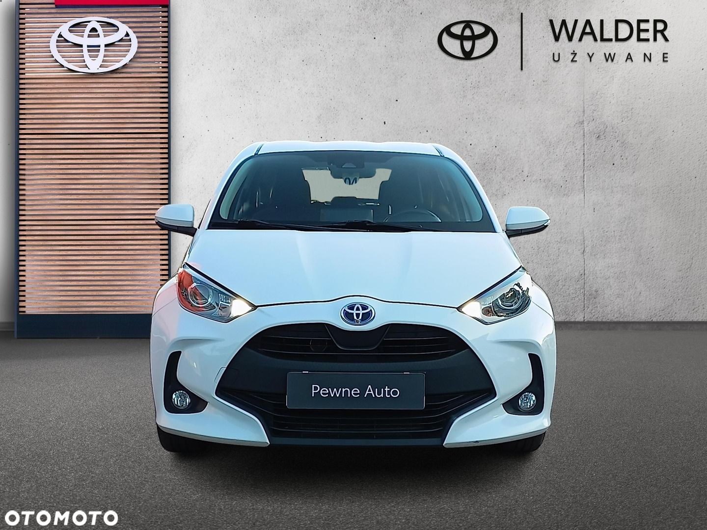 Toyota Yaris Hybrid 1.5 Comfort - 4