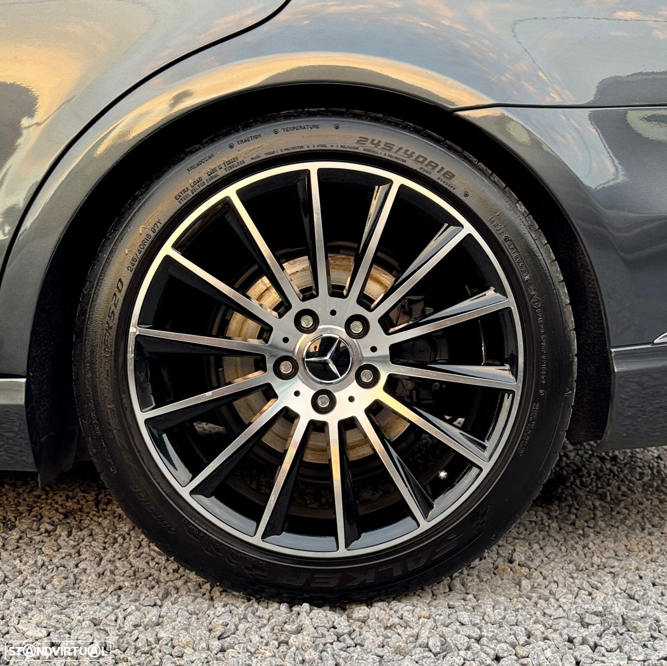 Mercedes-Benz E 300 Bluetec Hybrid Avantgarde - 37