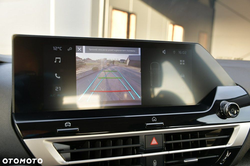 Citroën C4 1.2 PureTech Shine S&S - 24