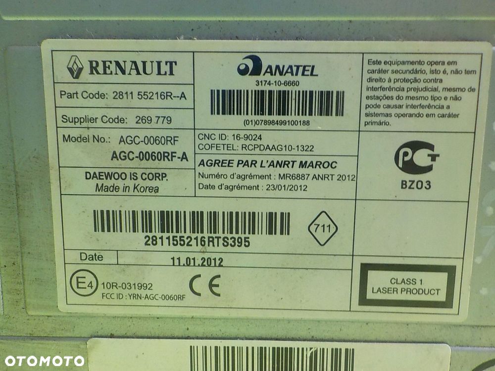 DACIA DUSTER I 1.5 DCI 09r 5D radio CD 281155216R - 5