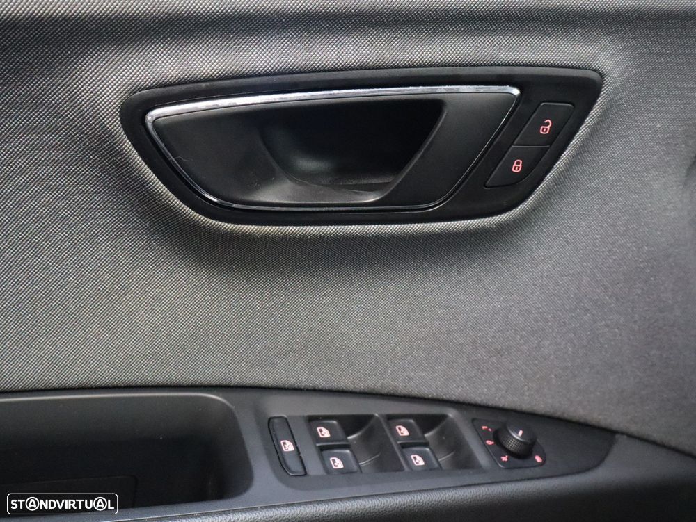 SEAT Leon ST 1.6 TDI Style S/S - 21