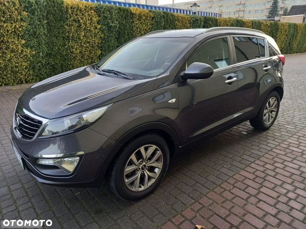 Kia Sportage 1.7 CRDI 2WD Dream-Team Edition - 11