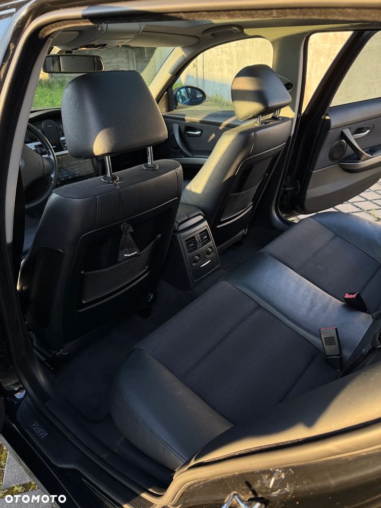BMW Seria 3 320d DPF - 9