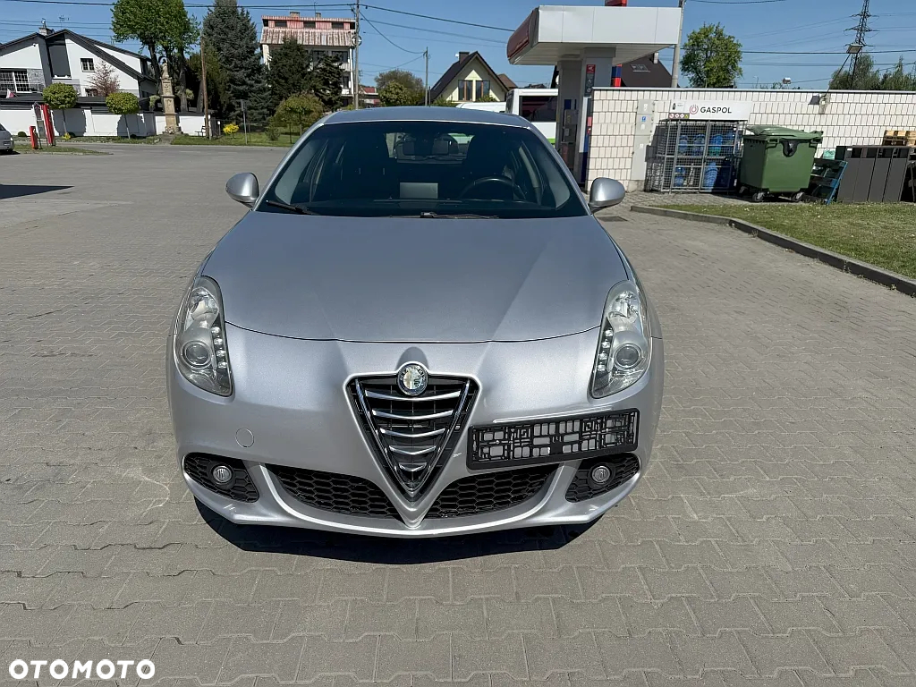 Alfa Romeo Giulietta 2.0 JTDM 16V Turismo - 2