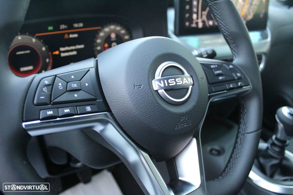 Nissan Juke 1.0 DIG-T N-Connecta NAV. - 8