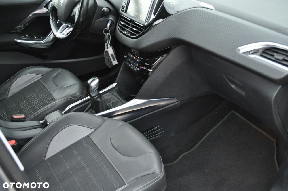 Peugeot 2008 120 VTI Allure - 29