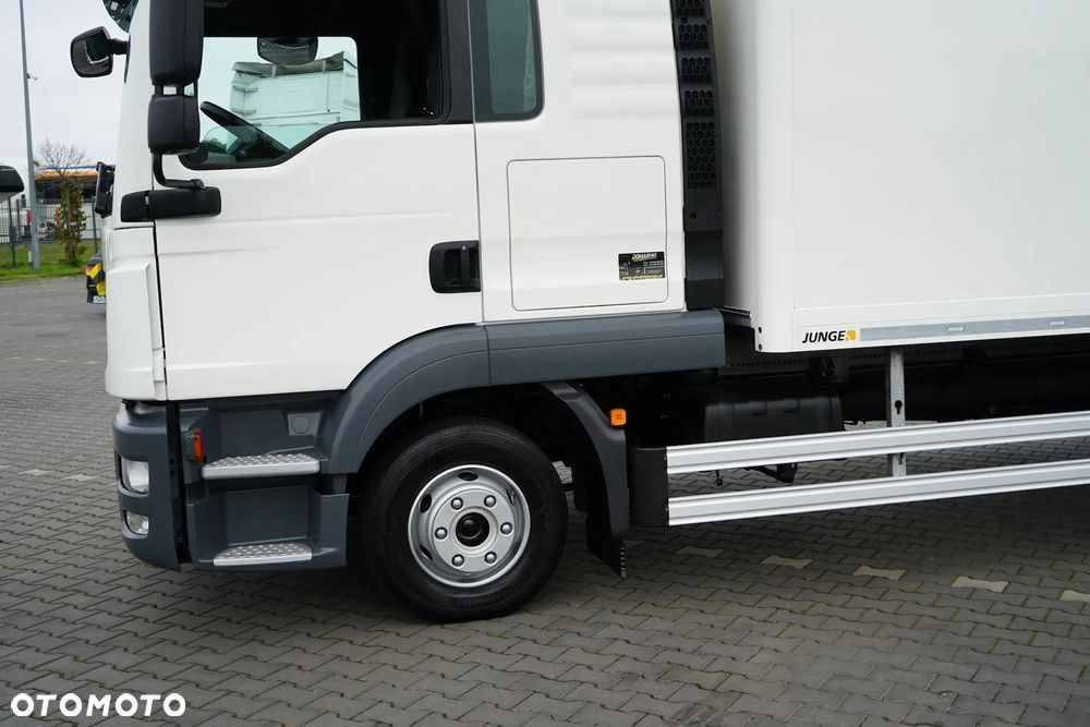 MAN TGL / 12.250 / ACC / EURO 6 / KONTENER / 18 PALET / 67 000 KM - 26