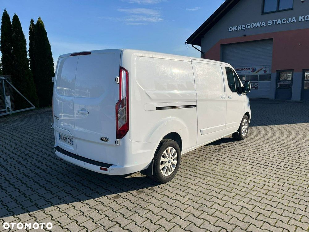 Ford Transit Custom - 8