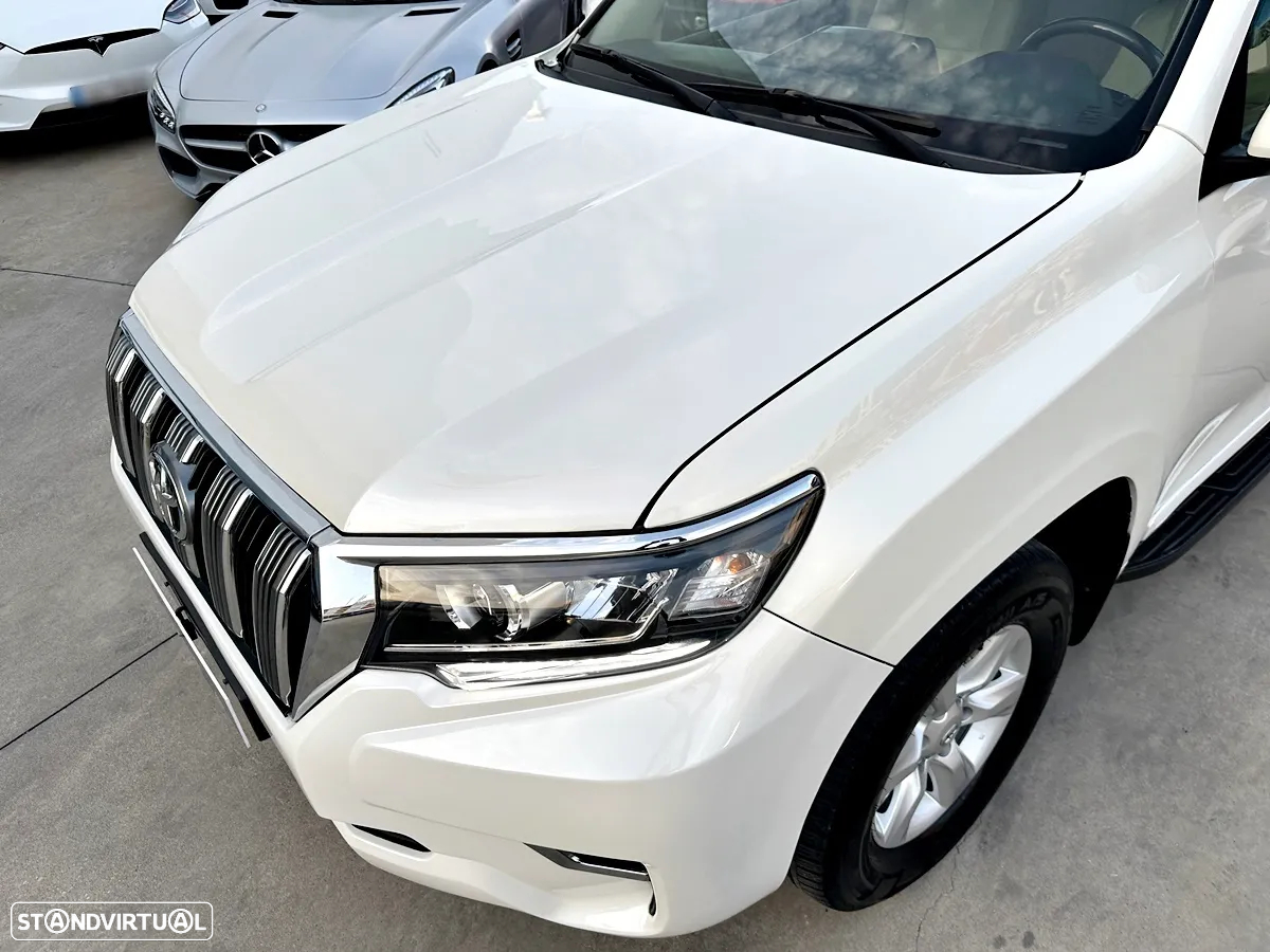 Toyota Land Cruiser Prado - 53