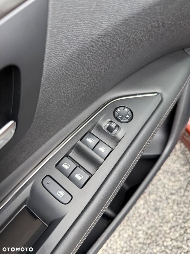 Peugeot 3008 THP 165 EAT6 Stop & Start Allure - 30