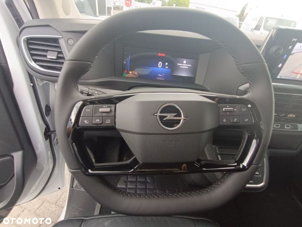 Opel Zafira - 23