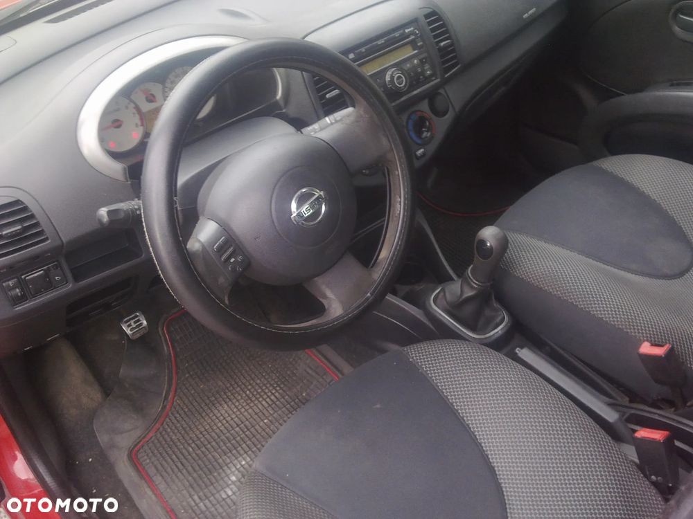 Nissan Micra - 5